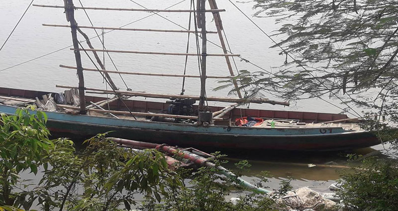 দিনে দুপুরে নদী দখলের অভিযোগ ‘আবুল খায়ের গ্রুপ’র বিরুদ্ধে