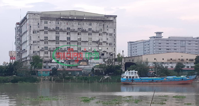 কালীগঞ্জে চার কোম্পানির দখলে ‘শীতলক্ষ্যার ১৫ একর জমি’, উদ্ধারের দায়িত্ব নিচ্ছে না কেউ!