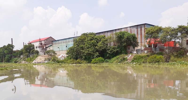 কালীগঞ্জে শীতলক্ষ্যার ৩ একর জমি ভরসা গ্রুপের দখলে