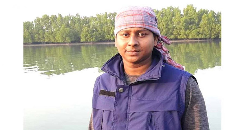 কনের বয়স বেশি দেখিয়ে পুলিশ সদস্যের ‘বাল্যবিয়ে’!