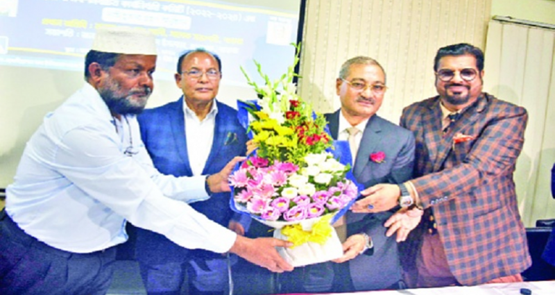 মালয়েশিয়ায় কর্মী পাঠানো সবার জন্য উন্মুক্ত করার আহ্বান