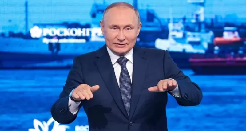 রাশিয়ার ওপর নিষেধাজ্ঞা দিয়ে পশ্চিমারাই বিপদে পড়েছে – পুতিন