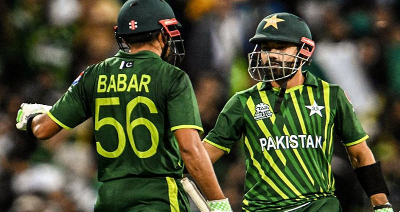 নিউজিল্যান্ডকে ৭ উইকেটে হারিয়ে ফাইনালে পাকিস্তান