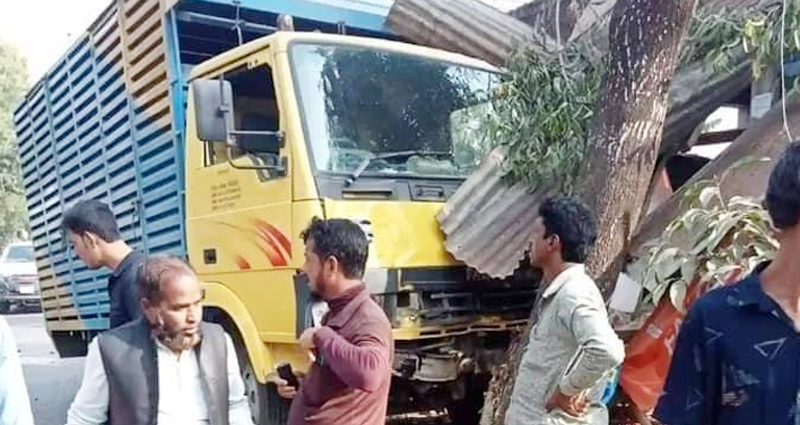 শ্রীপুরে সড়ক দুর্ঘটনায় নিহত ২