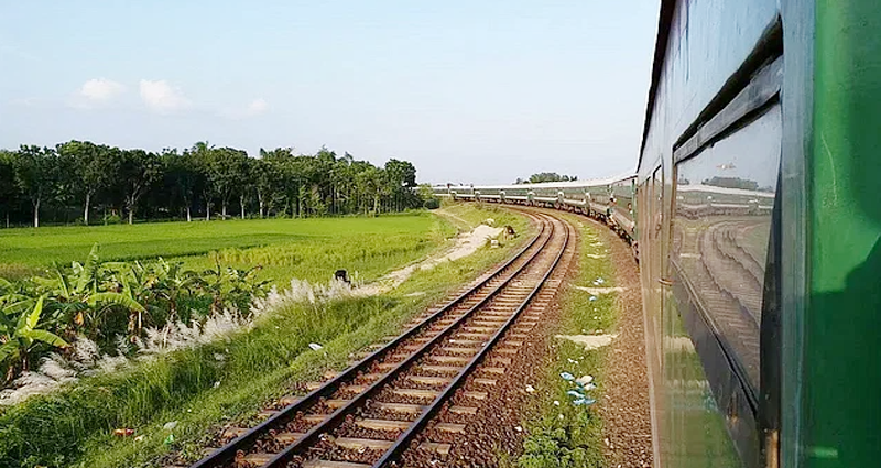চাষাবাদের আওতায় আনা হচ্ছে রেলওয়ের পতিত জমি, দেওয়া হবে ইজারা