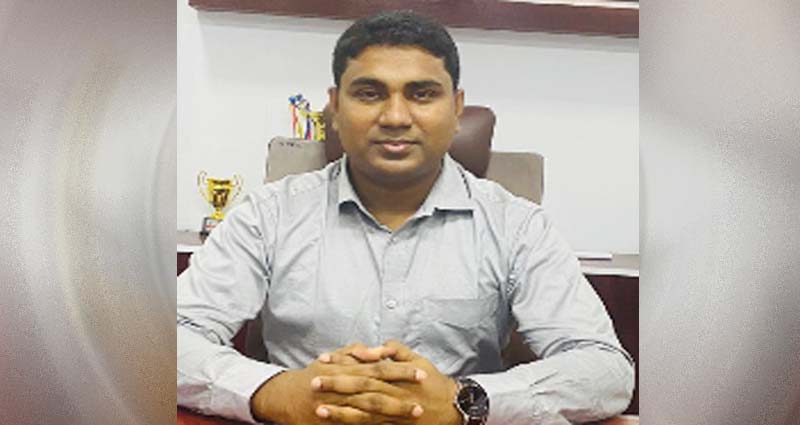 হোয়াটসঅ্যাপে লিস্ট পাঠিয়ে বিনা পয়সায় বাজার নেয়া সেই ইউএনও প্রত্যাহার