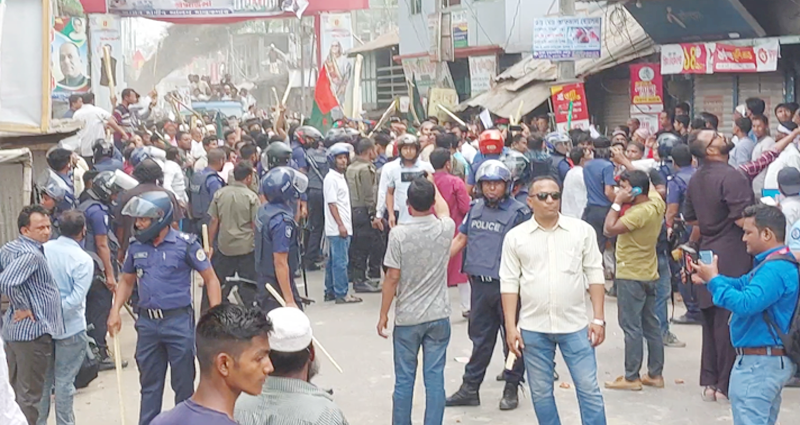উপজেলা চেয়ারম্যানকে কোপালেন এমপি সমর্থকরা