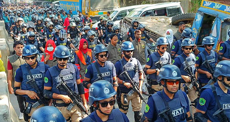 উৎসবমুখর ও নিশ্ছিদ্র নিরাপত্তায় অনুষ্ঠিত হলো মঙ্গল শোভাযাত্রা
