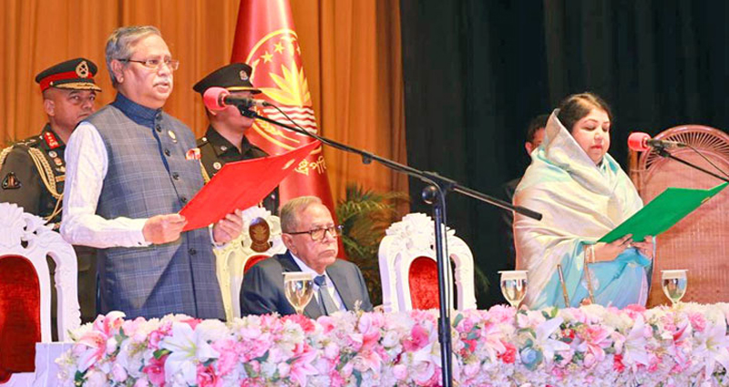 ২২তম রাষ্ট্রপতি হিসেবে শপথ নিলেন মো. সাহাবুদ্দিন