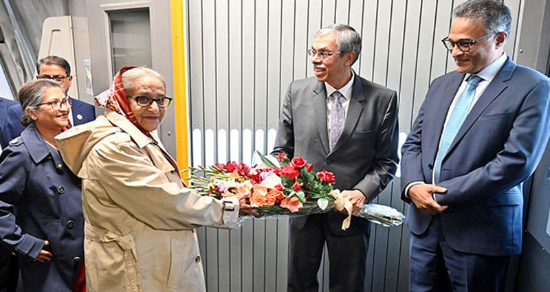 ওয়াশিংটন পৌঁছেছেন প্রধানমন্ত্রী