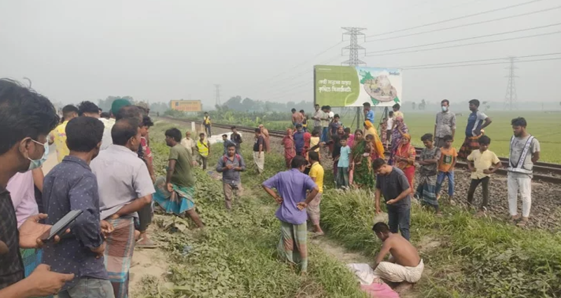 টাঙ্গাইলে ট্রেনে কাটা পড়ে মা-মেয়েসহ ৪ নারীর মৃত্যু