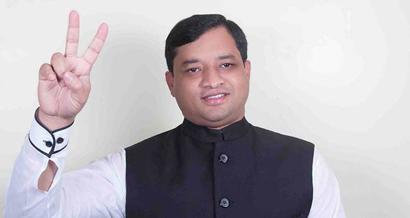 জাহাঙ্গীরসহ বহিষ্কৃতদের দলে ফিরিয়ে আনার ‘নীতিগত সিদ্ধান্ত’ নিয়েছে আওয়ামী লীগ