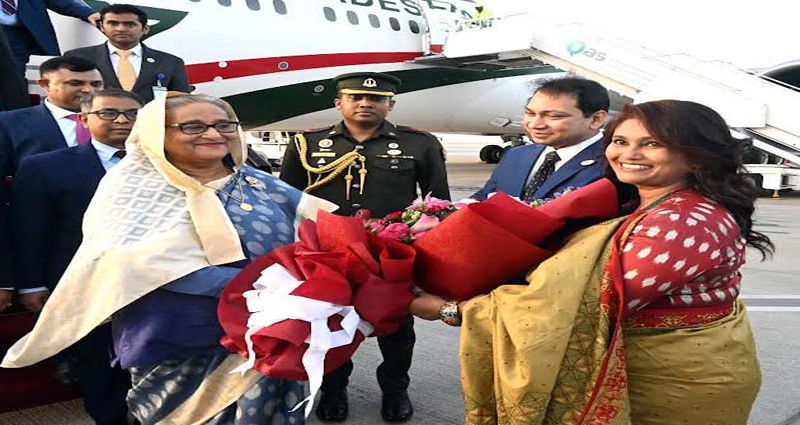 কাতারে পৌঁছেছে প্রধানমন্ত্রী