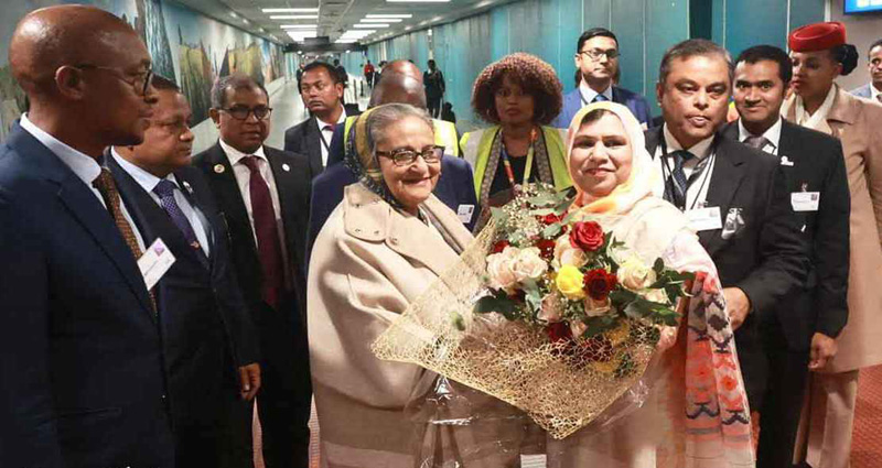 ব্রিকস শীর্ষ সম্মেলনে অংশ নিতে দক্ষিণ আফ্রিকায় পৌঁছেছেন প্রধানমন্ত্রী