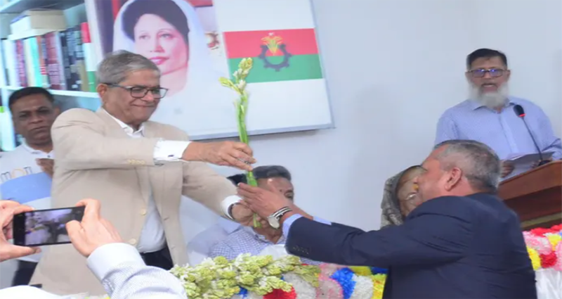 বিএনপিতে যোগ দিলেন ২৫ সাবেক সামরিক কর্মকর্তা