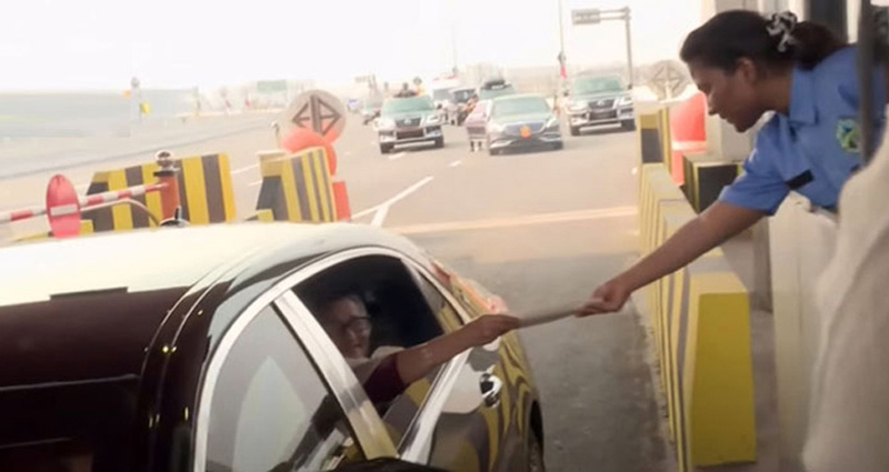 টোল দিয়ে দ্রুতগতির প্রথম উড়ালসড়ক উদ্বোধন করলেন প্রধানমন্ত্রী