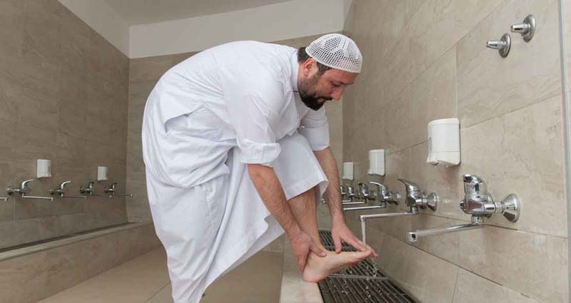 জুমার দিন পরিষ্কার পরিচ্ছন্নতার গুরুত্ব