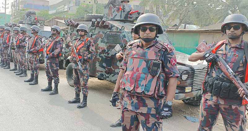 গার্মেন্টসের নিরাপত্তায় ৪৪ প্লাটুন বিজিবি মোতায়েন
