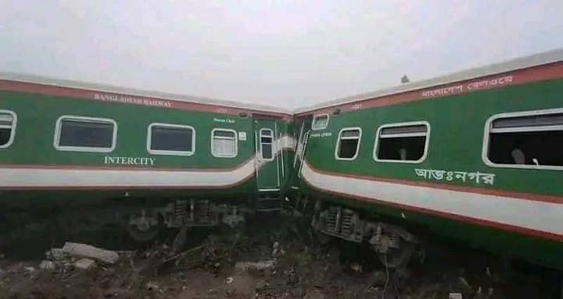 গাজীপুরে রেললাইন কেটেছে দুর্বৃত্তরা, মোহনগঞ্জ এক্সপ্রেস লাইনচ্যুত : নিহত ১