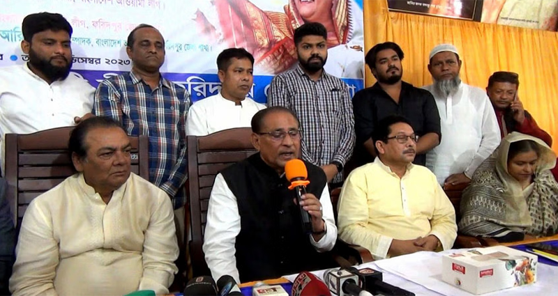 কেউ কেউ স্বতন্ত্র প্রার্থী হয়ে নৌকাকে পরাজিত করতে মরিয়া : আব্দুর রহমান
