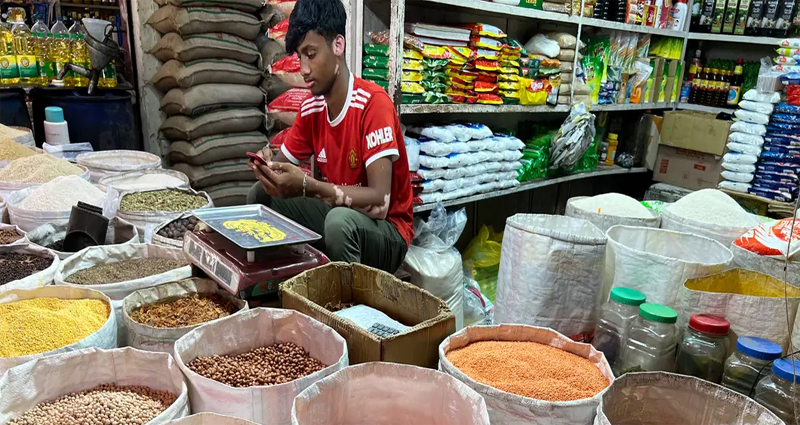 রোজাকে সামনে রেখে শুল্ক কমেছে, বাজারে দাম কমবে?