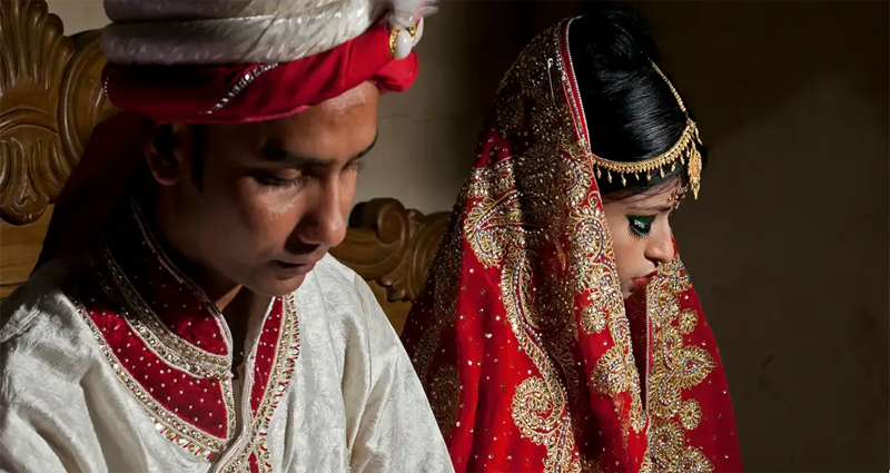 নিরাপত্তা, দারিদ্র্যের কারণে বেড়েই চলেছে বাল্যবিবাহ