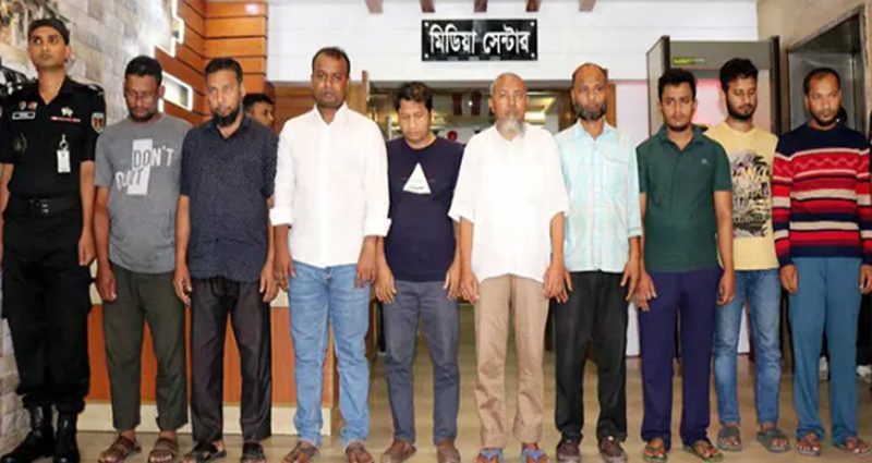 ট্রেনের টিকিট কালোবাজারির অভিযোগে সহজ ডটকমের দু’জনসহ গ্রেপ্তার ৯