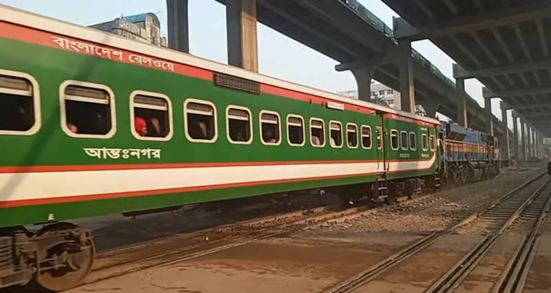শিক্ষার্থীদের স্বার্থে রেলের নজিরবিহীন চেষ্টা
