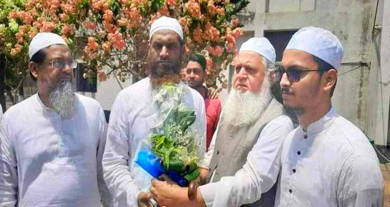 জামিনে কারামুক্ত হলেন হেফাজত নেতা মামুনুল হক