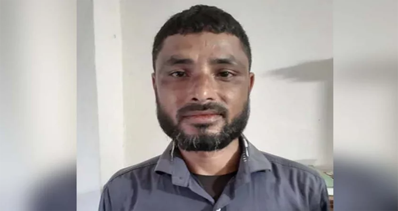 মেয়েকে স্কুলে ভর্তি করতে গিয়ে পিতা জানলেন তিনি ‘মৃত’