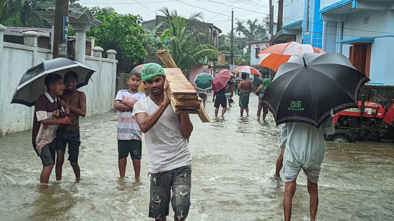বন্যা পরিস্থিতির অবনতি: সিলেটের সব পর্যটনকেন্দ্র বন্ধ ঘোষণা