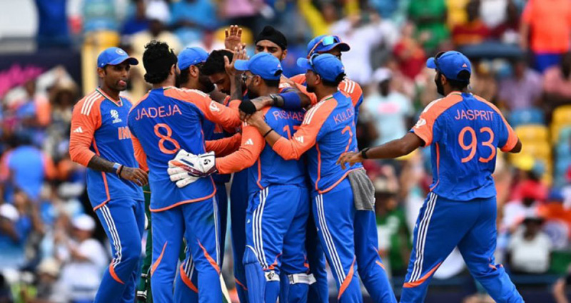 ১৩ বছর পর আবার বিশ্ব চ্যাম্পিয়ন ভারত