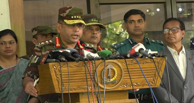 জীবনের হুমকি আছে, এমন অনেককে আমরা আশ্রয় দিয়েছি: সেনাপ্রধান