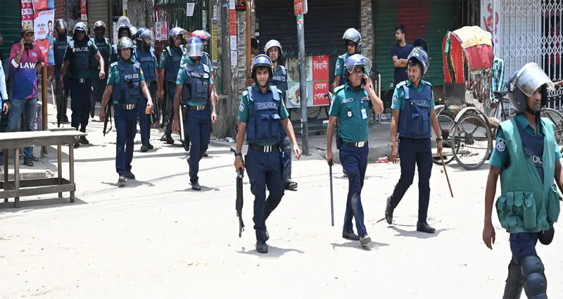 এখনও পুরো সক্রিয় হতে পারেনি পুলিশ, কমান্ডও মানছে না অনেকে