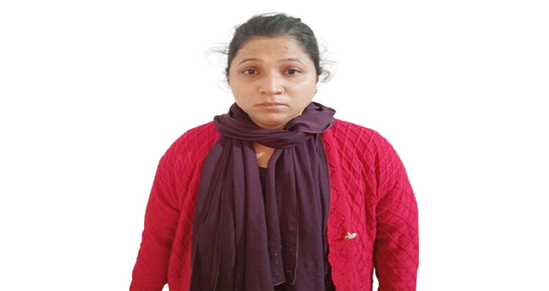 কালীগঞ্জে পোষাক কারখানায় চাকরির আড়ালে গাঁজা ব্যবসা, নারী গ্রেপ্তার