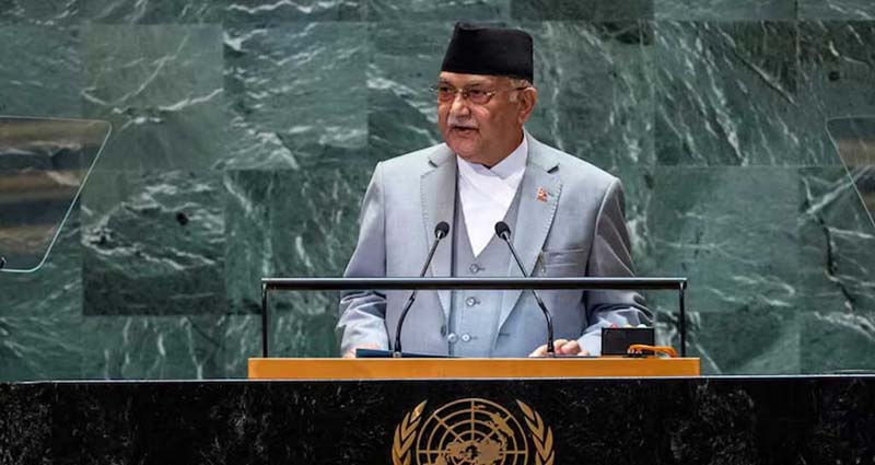 ভারতকে ছেড়ে চীনের দিকে ঝুঁকছে নেপাল