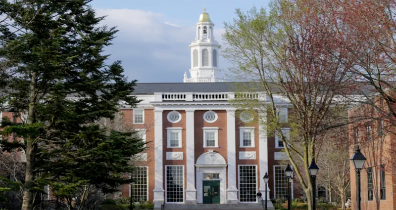 ট্রাম্প প্রশাসনের বিরুদ্ধে ফেডারেল কোর্টে হার্ভার্ড ইউনিভার্সিটির মামলা