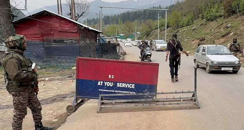 কাশ্মীরে জঙ্গি হামলায় ২৬ পর্যটক নিহত