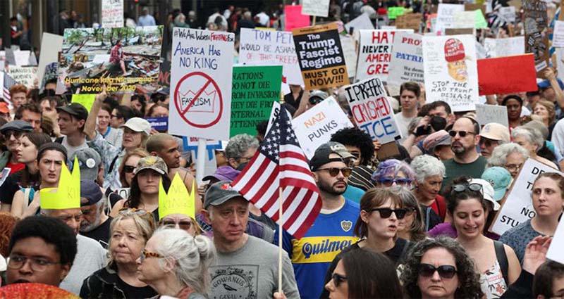 যুক্তরাষ্ট্রজুড়ে ট্রাম্পবিরোধী বিক্ষোভ