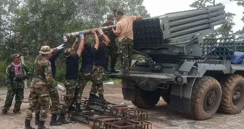 থাইল্যান্ড-কম্বোডিয়া সীমান্তে সংঘর্ষে নিহত ১২