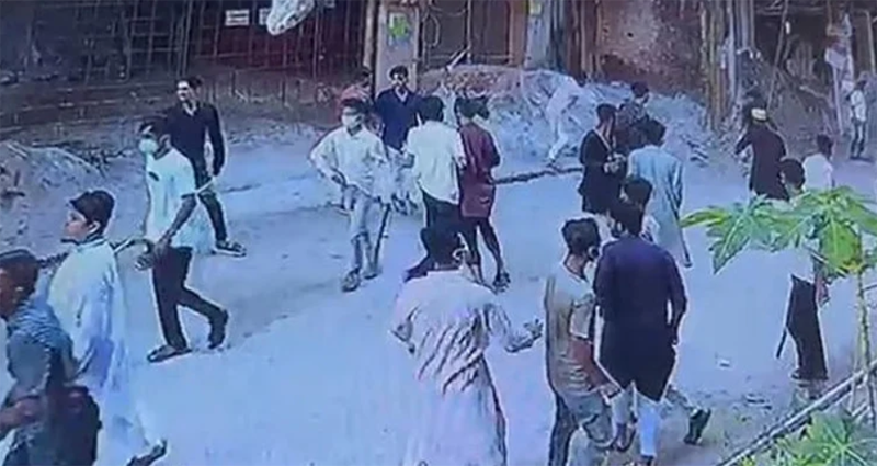 ‘৫ কোটি টাকা চাঁদা না পেয়ে’ পল্লবীতে ব্যবসাপ্রতিষ্ঠানে হামলা-গুলি