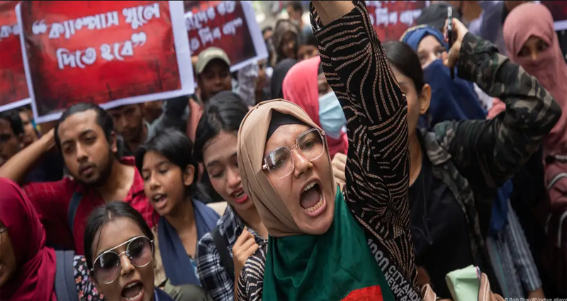 নতুন যুদ্ধের মুখোমুখি জুলাই যোদ্ধা নারীরা