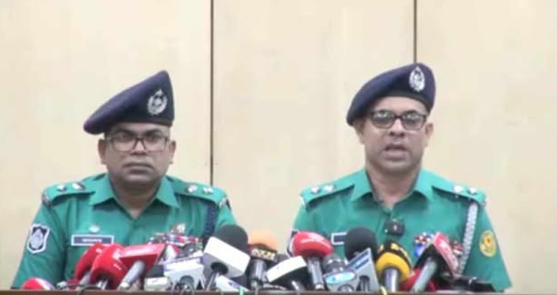 মিটফোর্ড হত্যাকাণ্ড: যুবদল দুই নেতাকে বহিষ্কার করলেও পুলিশ বলছে, ‘আসামিদের পরিচয় মেলেনি’