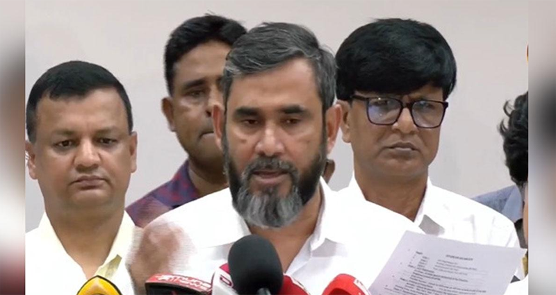 ডিসেম্বরের প্রথমার্ধে সংসদ নির্বাচনের তফসিল: ইসি সানাউল্লাহ