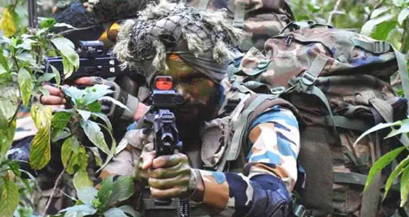 জম্মু-কাশ্মীরের কুলগামে ‘বন্দুকযুদ্ধে’ ২ ভারতীয় সেনা নিহত