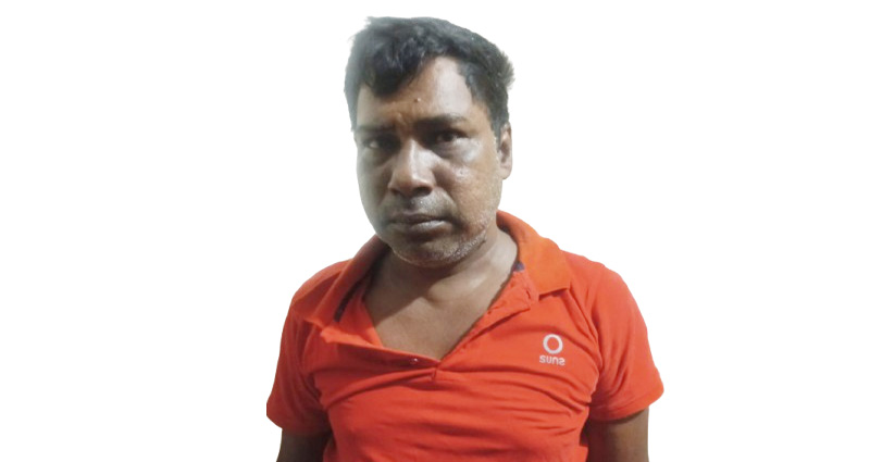 কালীগঞ্জে মদ বিক্রেতা গ্রেপ্তার