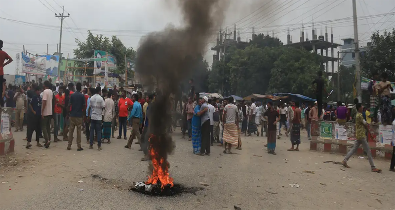 সীমানা পুনর্নিধারণ নিয়ে চ্যালেঞ্জের মুখে নির্বাচন কমিশন