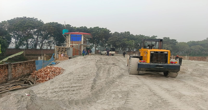 কালীগঞ্জে অনুমোদন ছাড়া বালু ভরাটের অভিযোগে এক লাখ টাকা জরিমানা