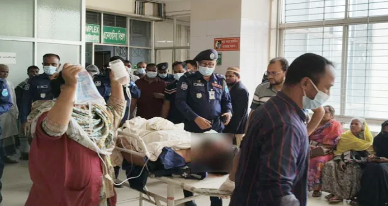 গাজীপুরে ট্রেনে কাটা পড়ে হাত-পা বিচ্ছিন্ন পুলিশ কর্মকর্তার