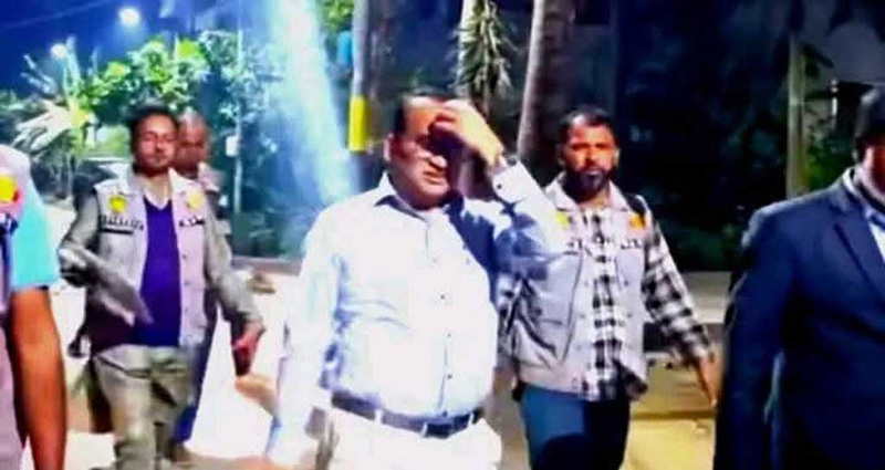 জামায়াত আমিরের এক্স ‘হ্যাকড’: বঙ্গভবনের সহকারী প্রোগ্রামার আটক
